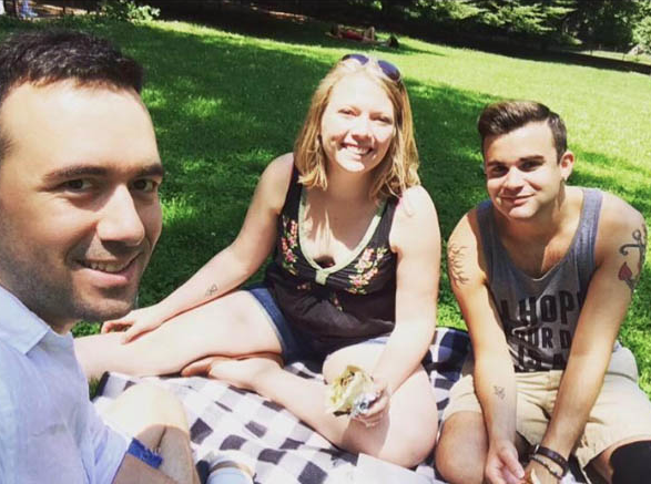 Sevgilisini kocasıyla paylaşan kadın 'yok artık' dedirtti - Resim: 1