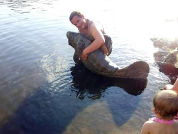 Bu kare sonrası öyle bir sebepten tutuklandı ki... - Resim: 1