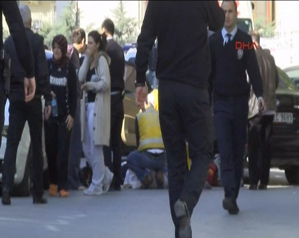 Bakırköy'de Eski ANAP milletvekiline silahlı saldırı - Resim: 4