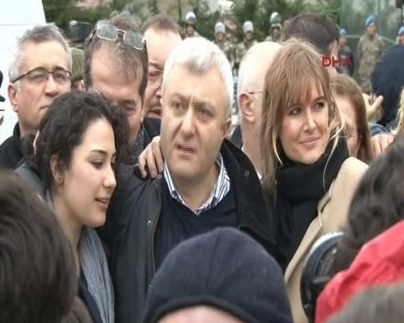 Tuncay Özkan cezaevinden çıktı - Resim: 1