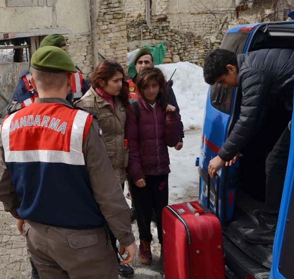 2'si kız 2'si erkek 4 çocuk 10 gün sonra böyle bulundu - Resim: 2