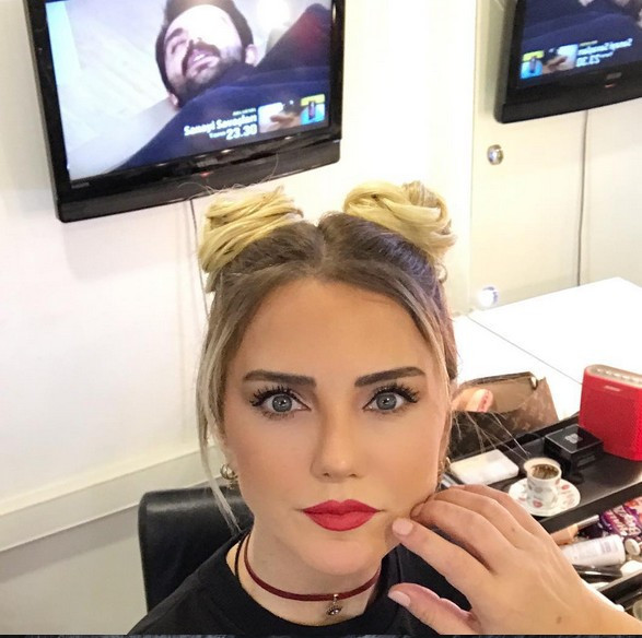 Ece Erken ve Erhan Çelik aşk mı yaşıyor! Olay paylaşım - Resim: 1