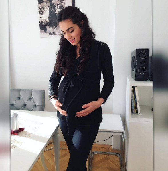 Nur Bozar anne oldu! İşte bebeği ile ilk kare... - Resim: 1