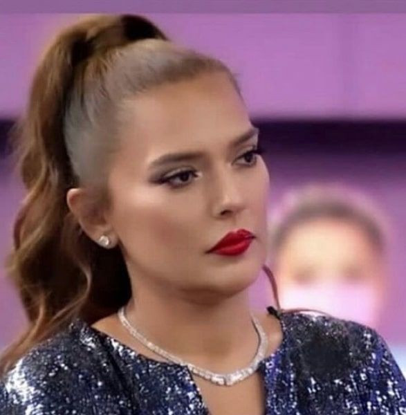 Demet Akalın çıkmayan kadın cinayetleri yasasına ateş püskürdü bakın neler yazdı - Resim: 3