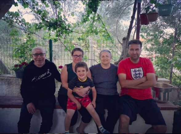 İlyas Salman aslen nereli kaç yaşında eşi ve çocukları kimdir? - Resim: 1