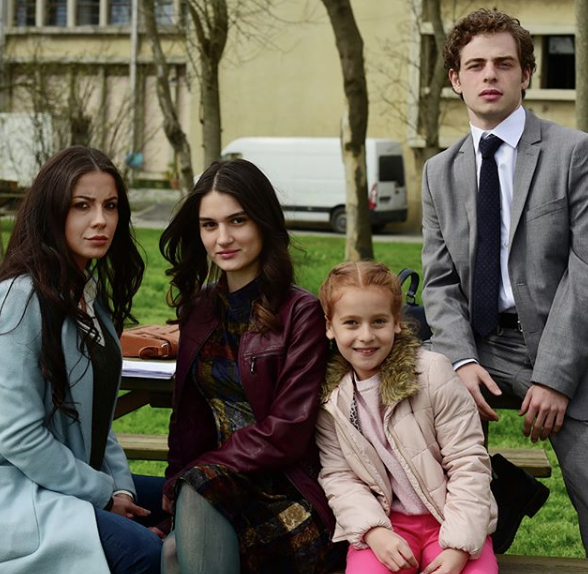 5 Nisan 2018 reyting sonuçları şoke etti Avlu mu Survivor mı Bizim Hikaye mi - Resim: 1