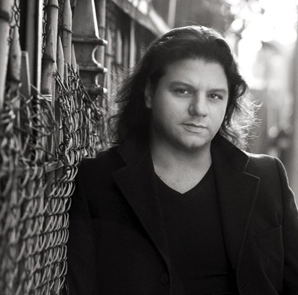 Ünlü türkücü baba oldu! İşte bebeği - Resim: 1