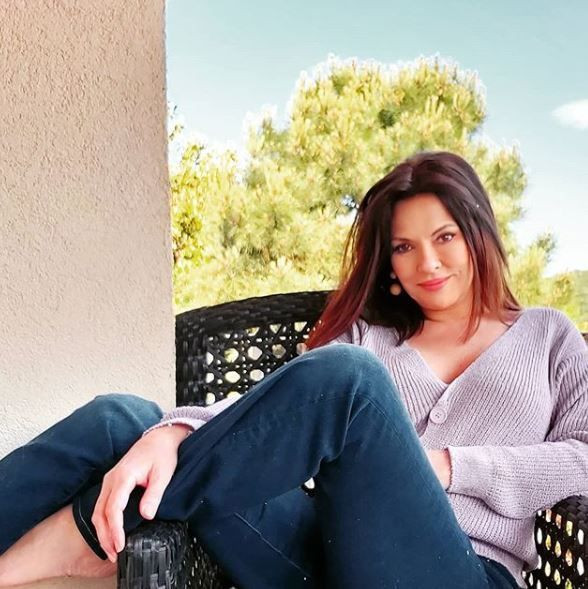 57 yaşındaki Aydan Şener hiç yaşlanmıyor! Pozuna bakın - Resim: 1