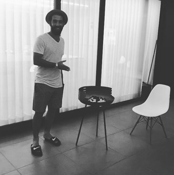 Sen ne yaptın Arda Turan! Hande Erçel'in... - Resim: 1