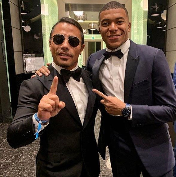 Nusret Gökçe İtalya'da düzenlenen FIFA En İyiler Ödülleri'ne katıldı! Yıldız yağmuruna tutuldu - Resim: 4