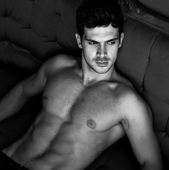 Ramazan Kalyoncu kimdir Göz6 yarışmacısı seksi pozlar vermiş - Resim: 2