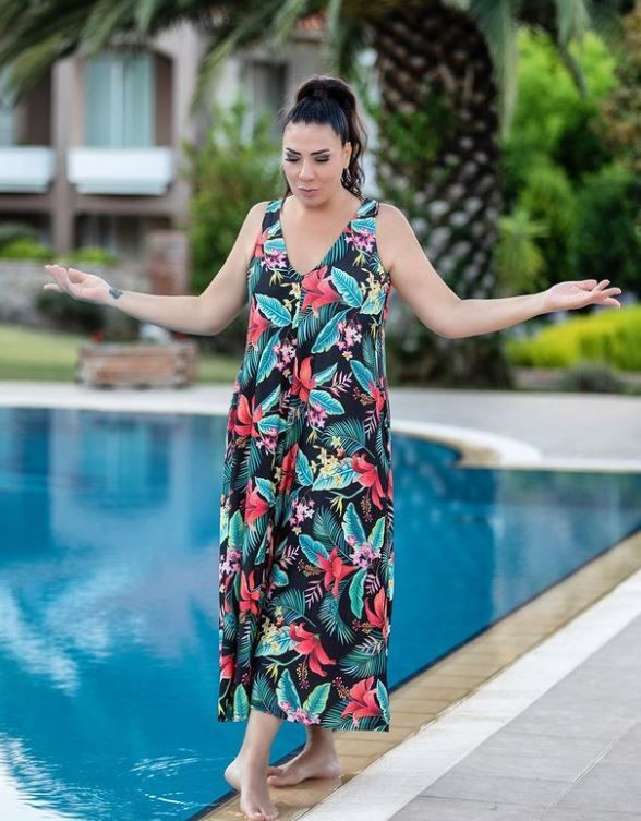 'Totolar yalan' diyen Işın Karaca takipçisinin yorumuna ateş püskürdü! - Resim: 2