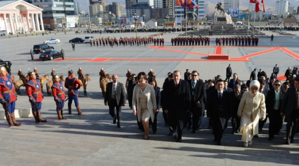 Erdoğan'ı Cengiz Han'ın süvarileri karşıladı - Resim: 4