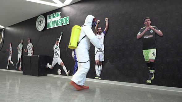 Konyaspor-Fenerbahçe mücadelesi öncesi Corona virüs temizliği - Resim: 1