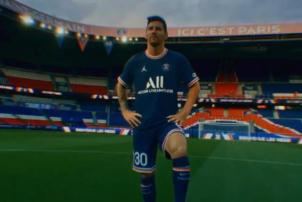 Lionel Messi resmen PSG'de! Formayı giydi - Resim: 0