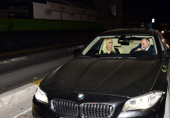 Oktay Kaynarca, ünlü futbolcunun eski eşiyle yakalandı - Resim: 1