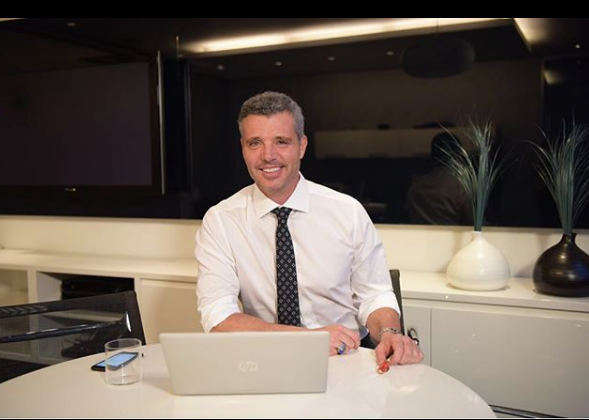 Defne Samyeli'nin sürpriz aşkı bomba o isim şoke edecek! - Resim: 3