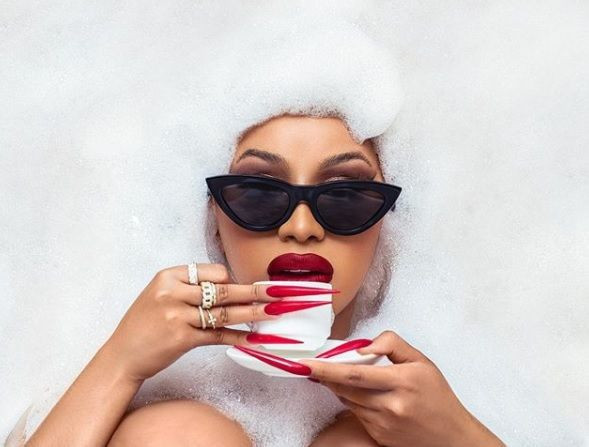 Ermenistan'a destek çağrısında bulunmuştu! Cardi B Azerbaycanlılardan özür diledi - Resim: 1