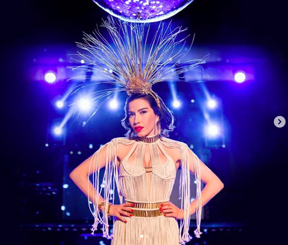 Burcu Güneş kaç yaşında aslen nereli Burcu Güneş sevgilisi kim? - Resim: 2