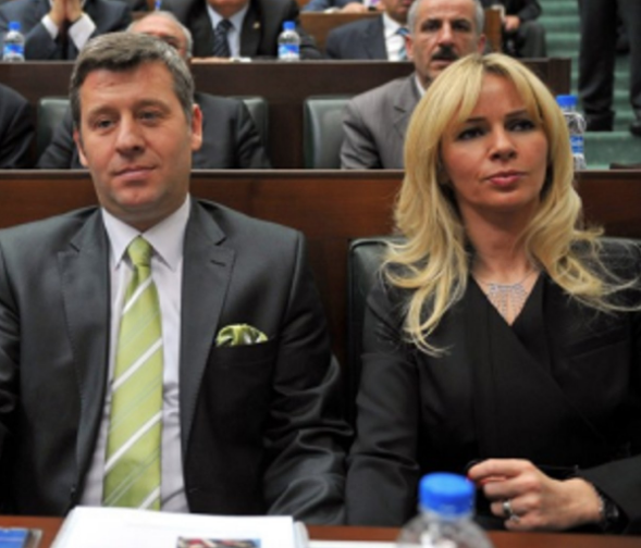 Metin Şentürk eski eşi Fulya Kalkavan'a servet ödeyecek - Resim: 1