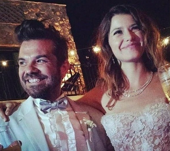 Beren Saat ile Kenan Doğulu'dan boşanma sinyali! 5. evlilik yıldönümlerinde sessizlik - Resim: 2