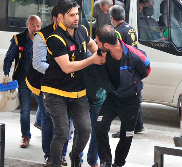 Her detayı iğrenç! Fuhuş operasyonunda şifreler şoke etti - Resim: 3