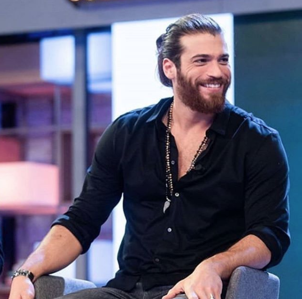 Can Yaman canlı yayında rekor kırdı kadın sunucuya teklifi dikkat çekti - Resim: 2