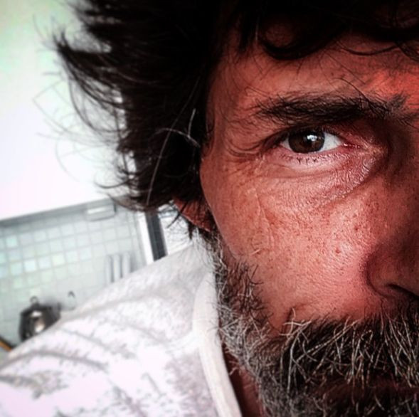 Usta oyuncu Erdal Beşikçioğlu'nun acı günü: Aldığı ölüm haberiyle yıkıldı! - Resim: 3