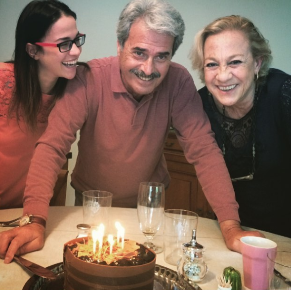 Şarkıcı Zeynep Doruk'un annesi koronavirüs oldu! Test yaptıramadılar bakın neden? - Resim: 2