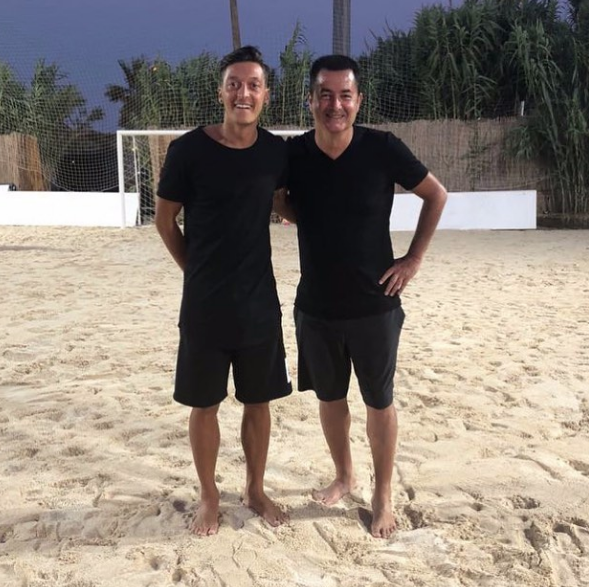 Acun Ilıcalı müjdeledi İngilizler Mesut Özil bombasını patlattı - Resim: 4