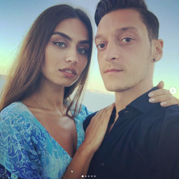 Mesut Özil ve Amine Gülşe'den peri masallarını aratmayacak balayı - Resim: 3