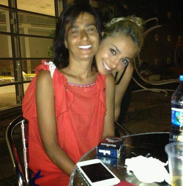 Yıldız Tilbe'nin kızını gördünüz mü? Evlenince kapanmış - Resim: 3