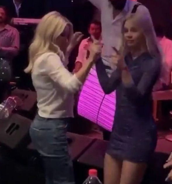 Poposuna estetik yorumu geldi Seda Sayan yemin ederek yanıt verdi - Resim: 2