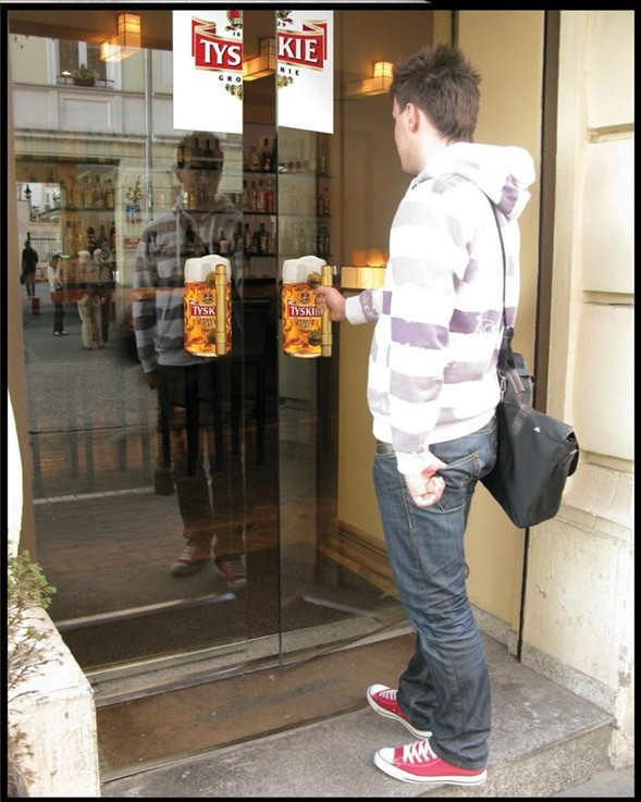 Şaşırtan sıradışı reklam yerleri - Resim: 1