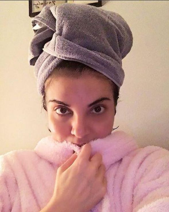 Ünlülerin yeni akımı: Bornozlu paylaşım! - Resim: 4