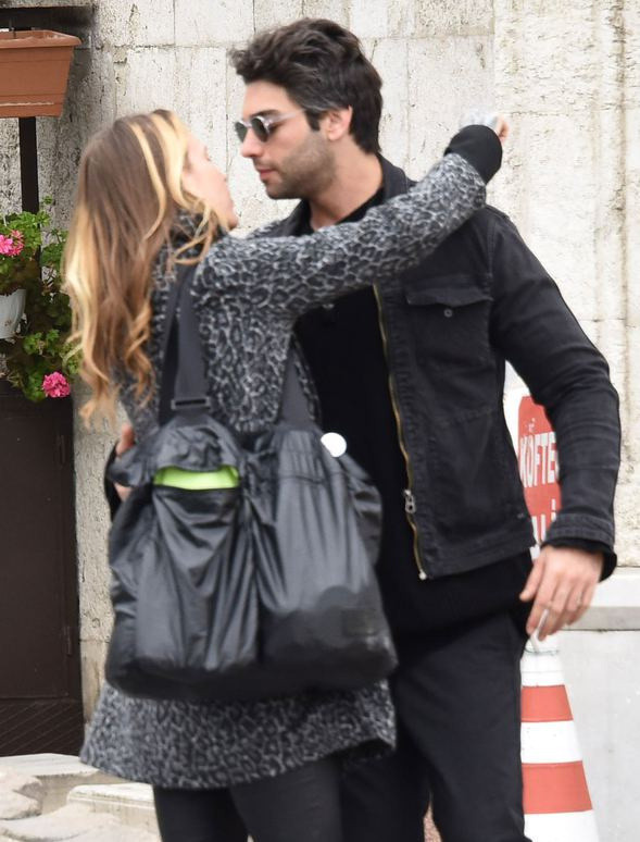 Huri Murphy kaç yaşında aslen nereli Şükrü Özyıldız'ın sevgilisi - Resim: 1