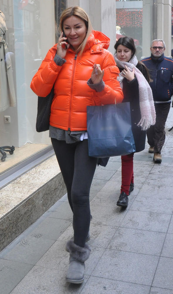 'Yüzü şişti gözleri görünmüyor' iddiasına Pınar Altuğ'dan yanıt! - Resim: 2