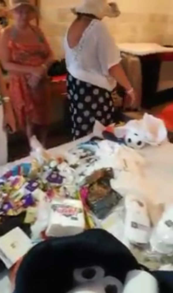 Rus turistin çantasından çıkanlar hayrete düşürdü! - Resim: 3