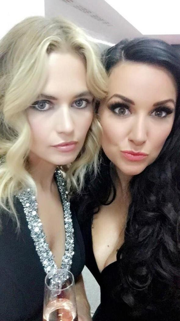 'Asker Barbie' orduda cehennemi yaşamış - Resim: 2