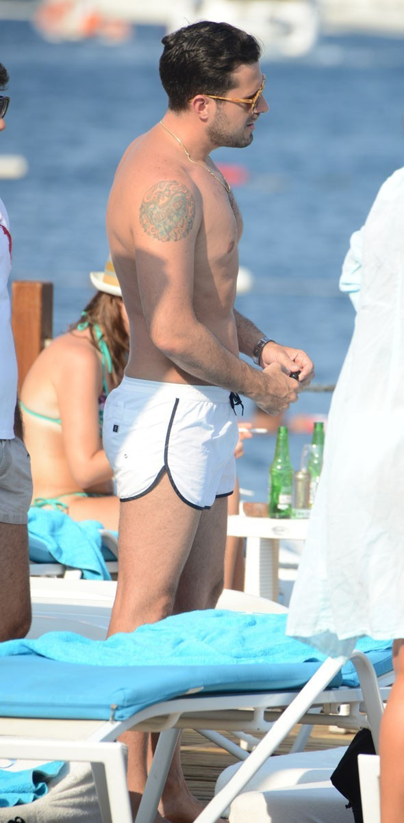 Fit vücuduyla tüm gözler onda! Bakın kimin oğlu çıktı - Resim: 3