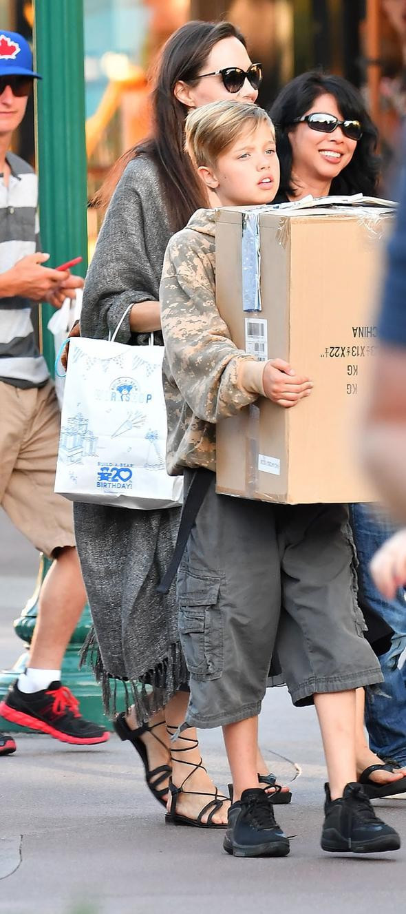 Cinsiyet değiştirmek istediği kızı boyuna yetişti - Resim: 4