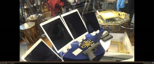 Adnan Oktar'ın villasından kediciklerin çıplak resimleri çıktı - Resim: 3