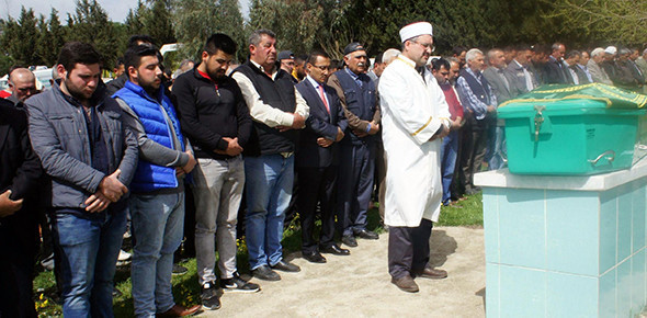 En acı görüntü: Anne-oğul aynı tabutta! - Resim: 2