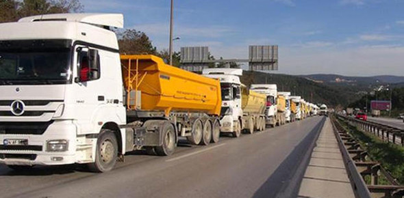 İBB önünde eylem: Kontak kapatıp süre verdiler! - Resim: 2