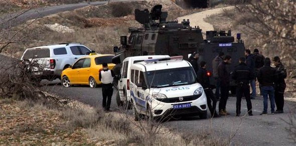 Şanlıurfa'da rehine krizi geceden beri devam ediyor - Resim: 2