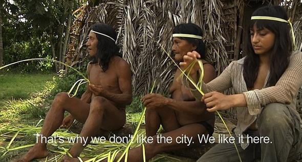 Belgesel için gittiği kabilede birden evlendirildi - Resim: 2