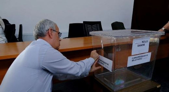 Yurt dışında oy verme işlemi başlıyor: İşte en çok ve en az seçmeni olan ülke - Resim: 0