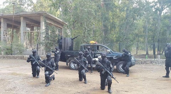 ABD'li askerler Afrin'de PKK kampında terörist eğitiyor fotoğrafları çıktı - Resim: 3