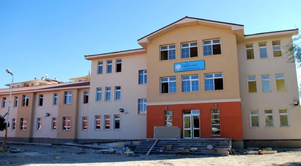 Atatürk ve Cumhuriyet tabelaları indirildi - Resim: 3