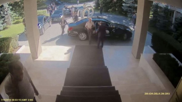 Başbakanlık'ta o gece! Bu görüntüler ilk kez yayınlandı - Resim: 2